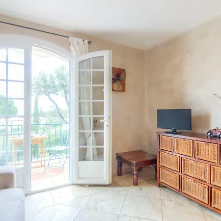 Les Carles By Interhome Appartement